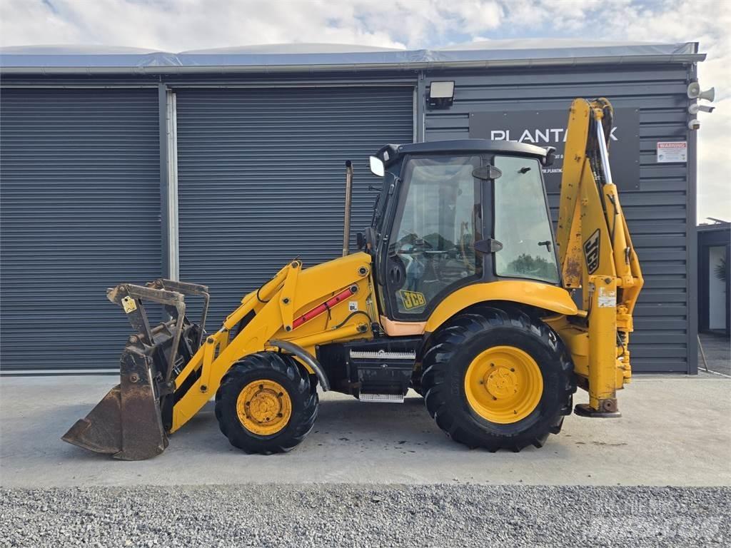JCB 3CX Backhoe Loaders