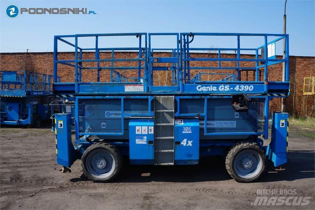 Genie 4390 Scissor Lifts