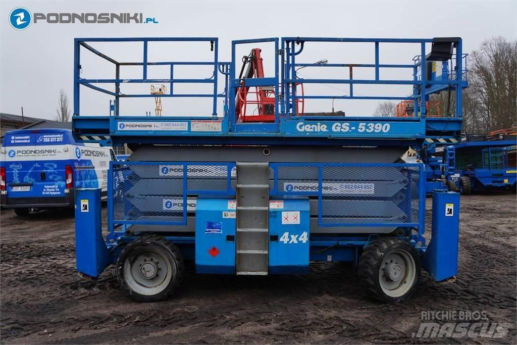 Genie 5390 Scissor Lifts