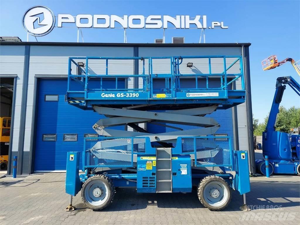 Genie GS-3390 Scissor Lifts