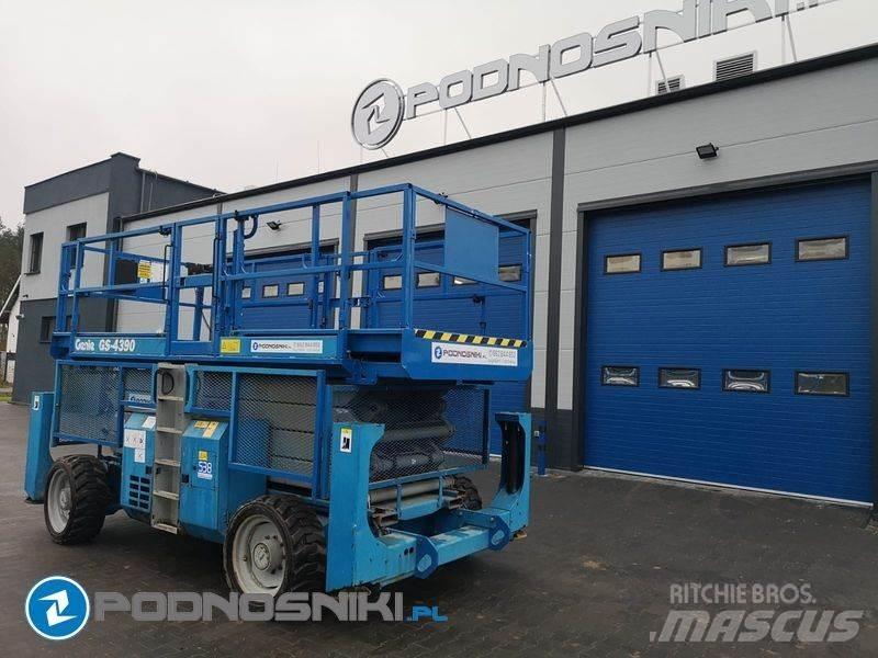 Genie GS-4390 Scissor Lifts