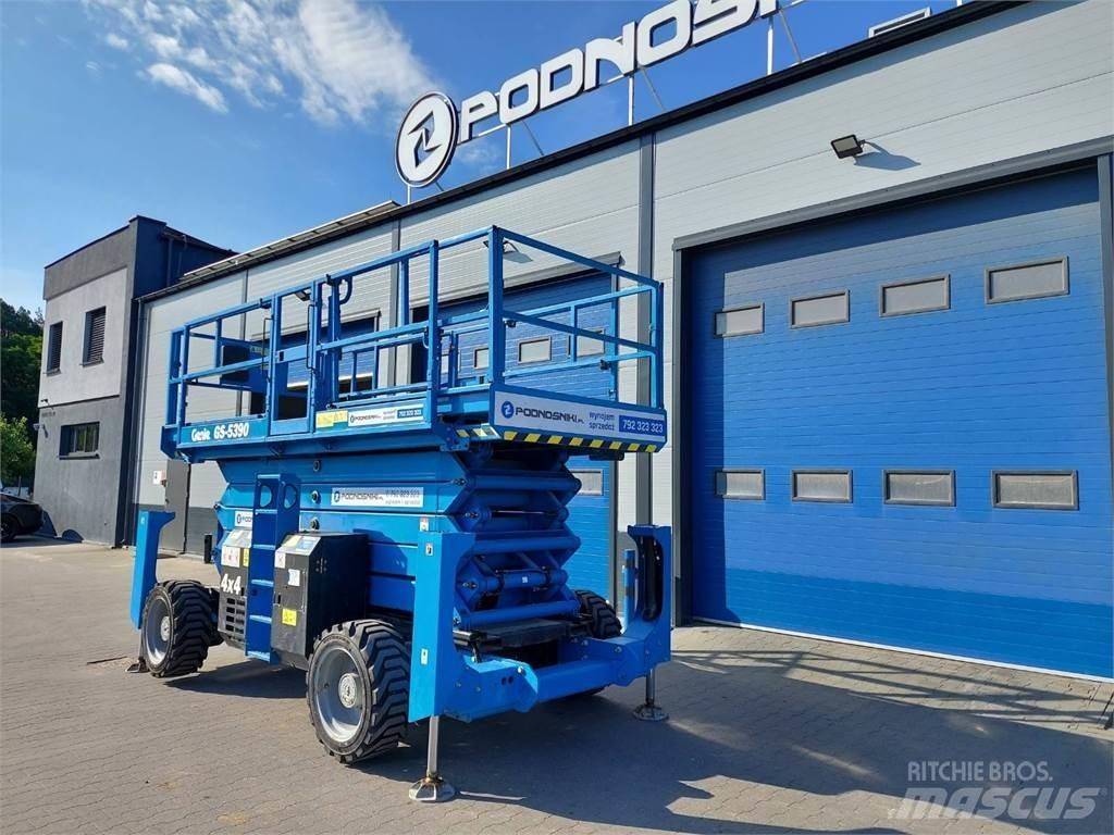 Genie GS-5390 RT Scissor Lifts
