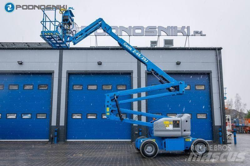 Genie Z-45/25J Articulated boom lifts