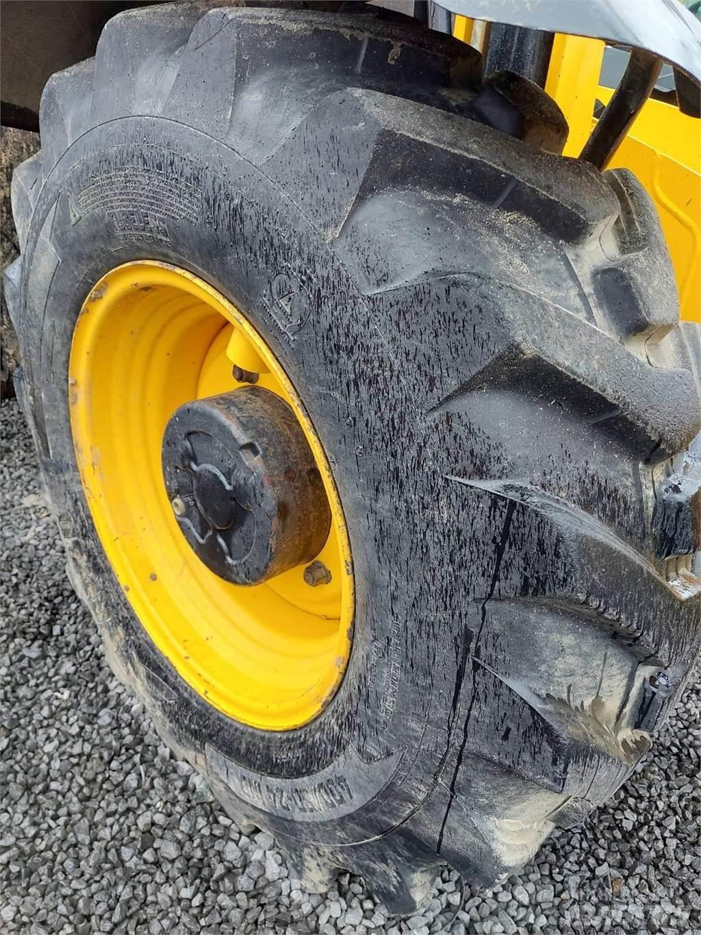 JCB 535-140 Telescopic Handlers
