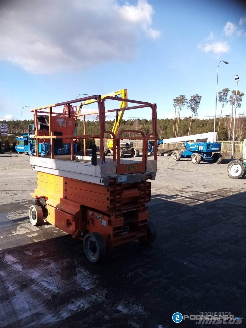 JLG 2646ES Scissor Lifts