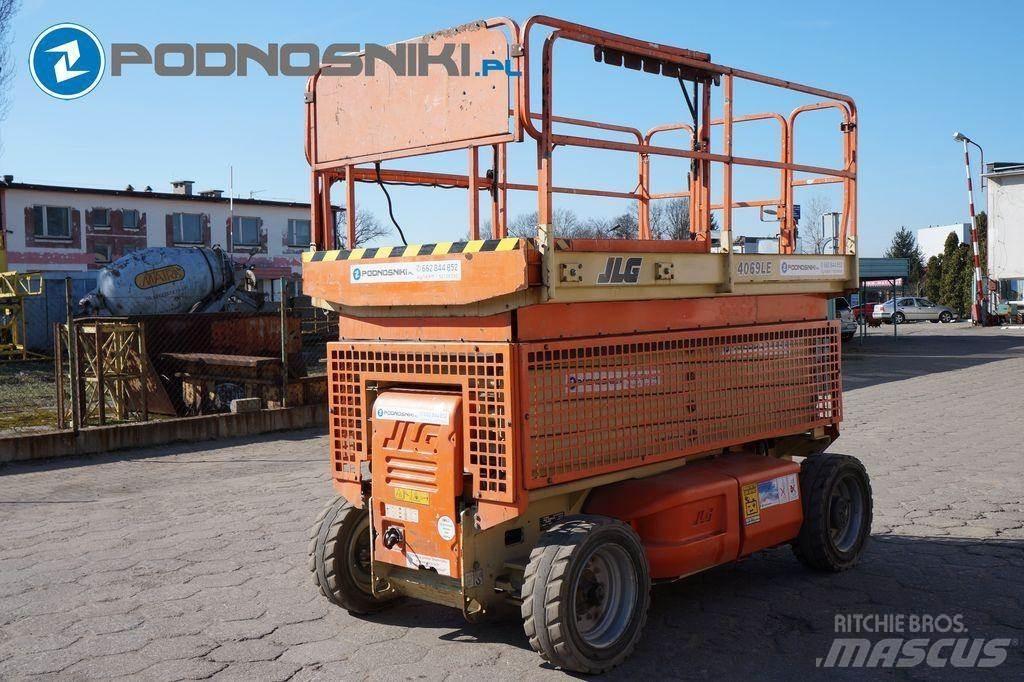 JLG 4069 Scissor Lifts