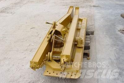CAT 730 Tailgate Other