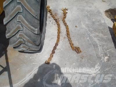CAT 740 Tailgate Other