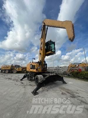 CAT MH3026 Waste / Industry Handlers