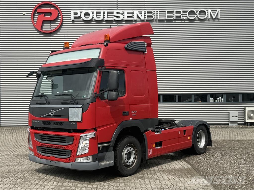 Volvo FM370 Conventional Trucks / Tractor Trucks