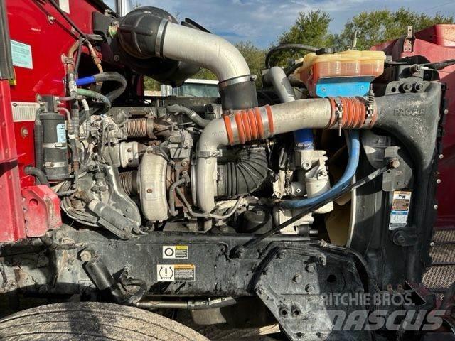 Peterbilt 384 Conventional Trucks / Tractor Trucks