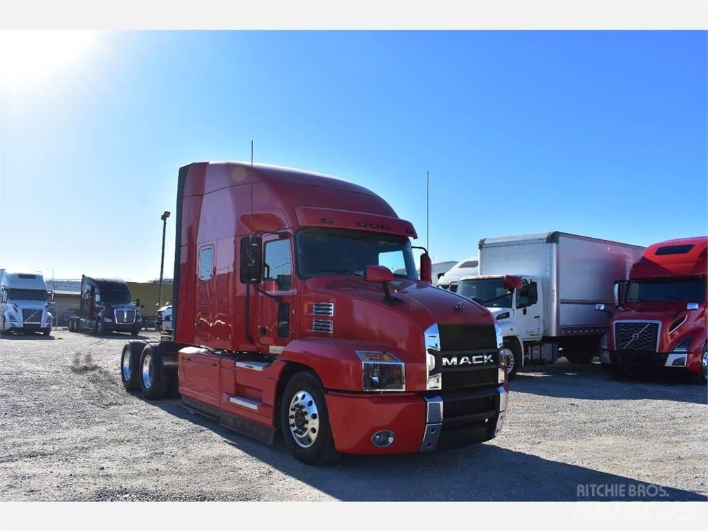 Mack ANTHEM Conventional Trucks / Tractor Trucks