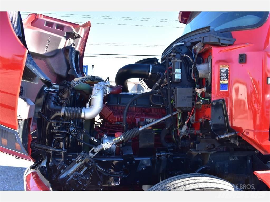Mack ANTHEM Conventional Trucks / Tractor Trucks