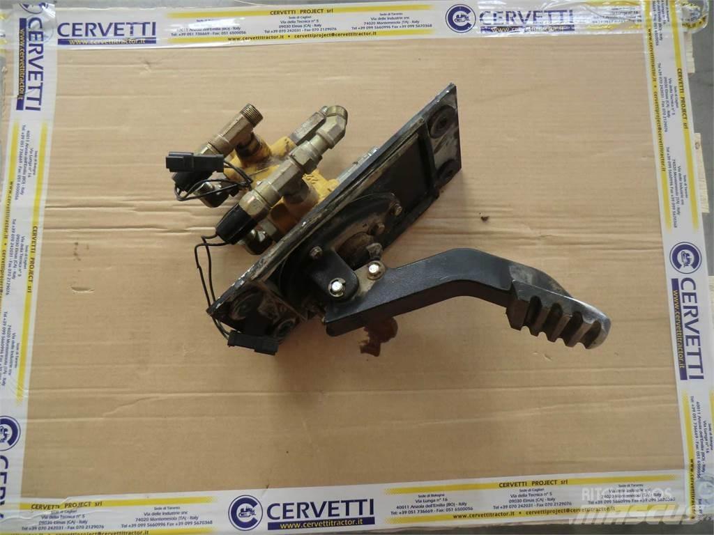 CAT 735 Other