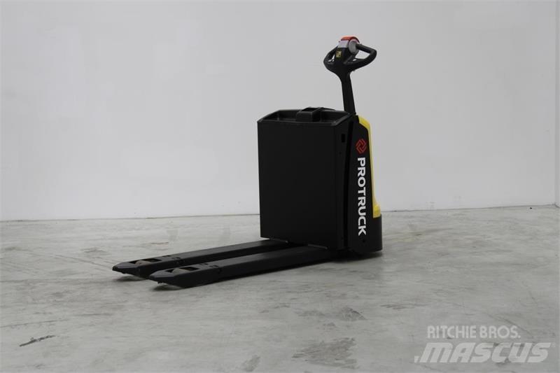 Hyster P1.6 Low lifter