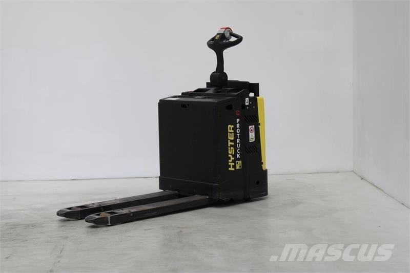 Hyster P2.0S Low lifter with platform