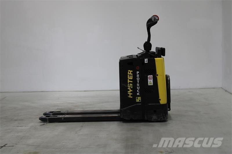 Hyster P2.0S Low lifter with platform