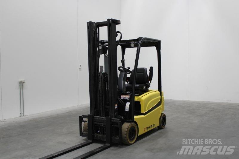 Yale ERP16VF Electric Forklifts