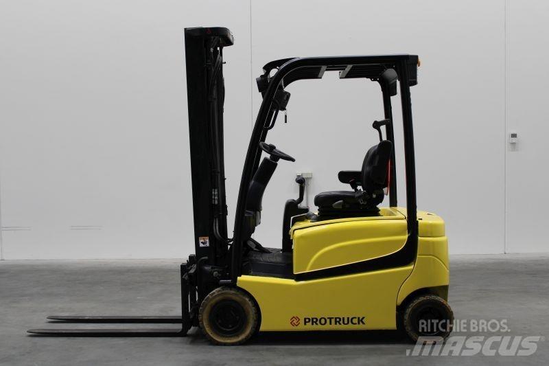 Yale ERP16VF Electric Forklifts