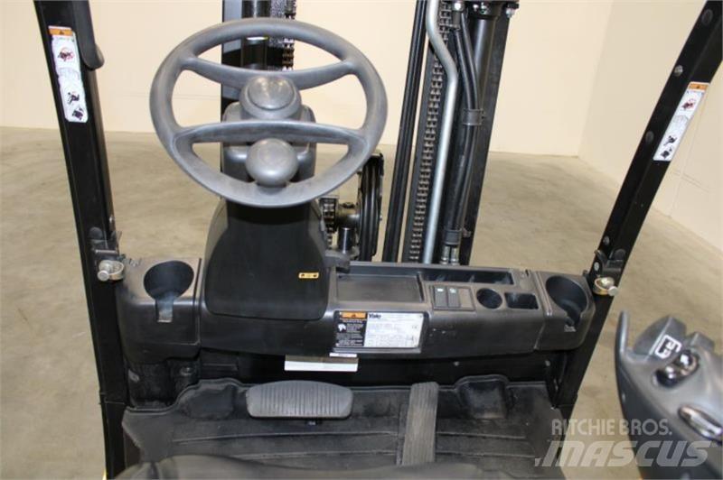 Yale ERP25VL Electric Forklifts