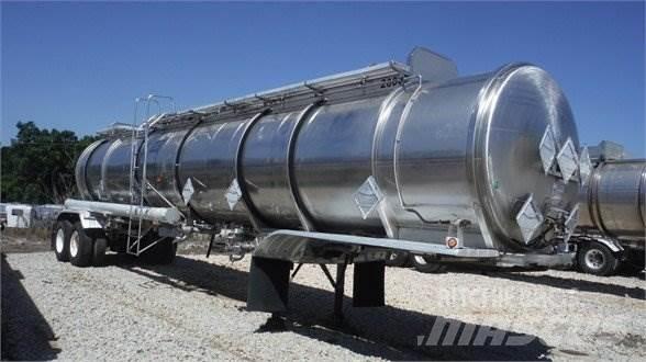 Polar SRX7 Tanker Trailers