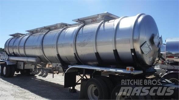  STE SRX7 Tanker Trailers
