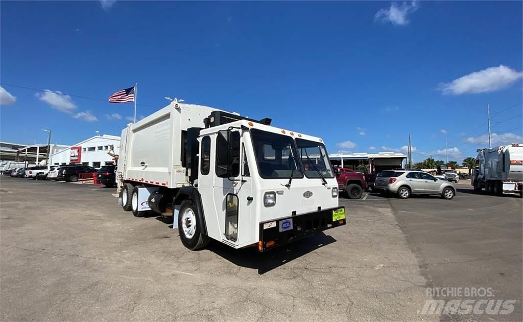 CCC LET2 Garbage Trucks / Recycling Trucks