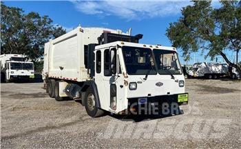 CCC LET2 Garbage Trucks / Recycling Trucks
