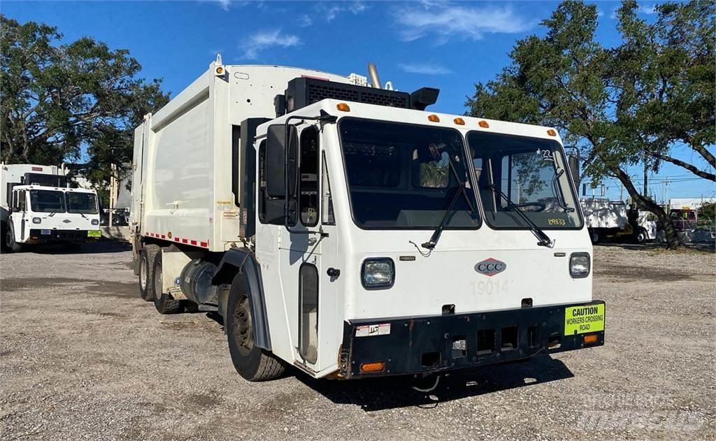 CCC LET2 Garbage Trucks / Recycling Trucks