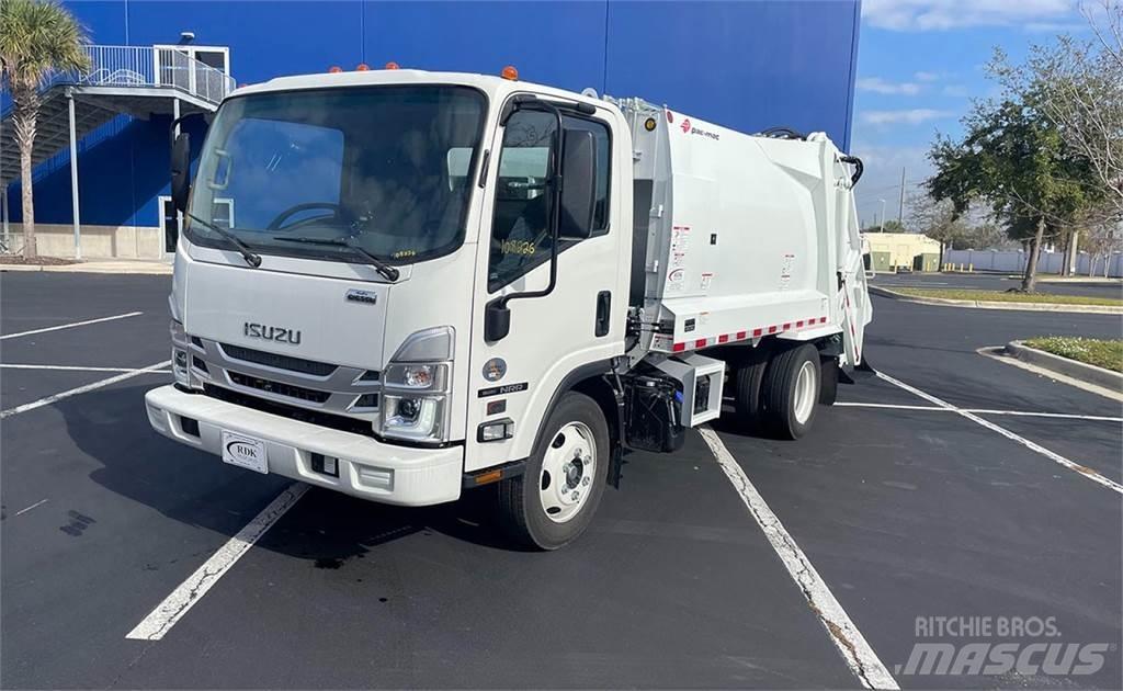 Isuzu NRR Garbage Trucks / Recycling Trucks