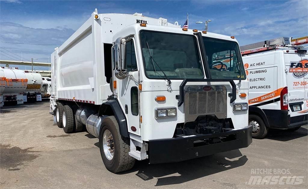 Peterbilt 320 Garbage Trucks / Recycling Trucks
