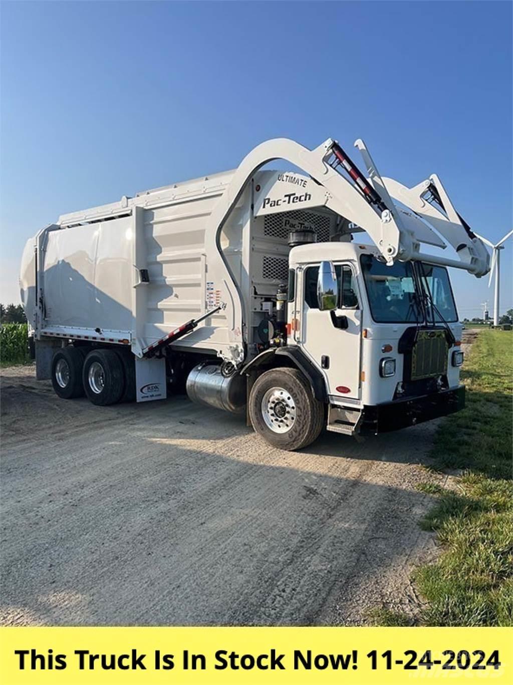 Peterbilt 520 Garbage Trucks / Recycling Trucks