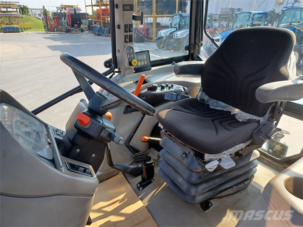 CASE JXU90 Tractors