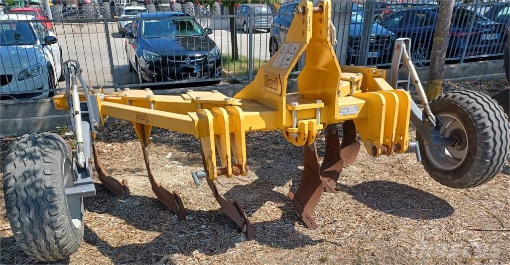 Dondi D6 Farm Equipment - Others