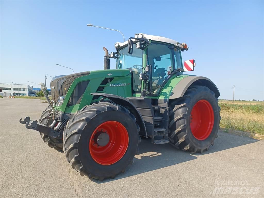 Fendt 828 Tractors