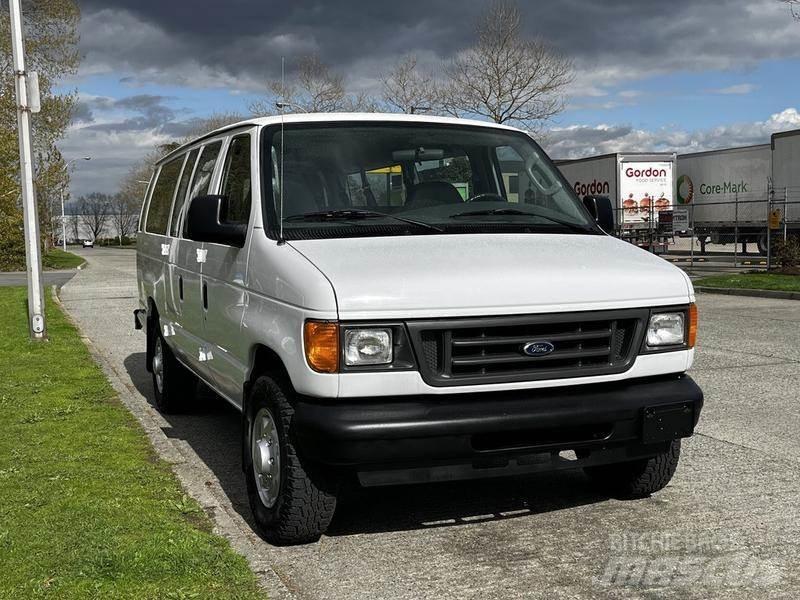 Ford Econoline Automobiles / SUVS