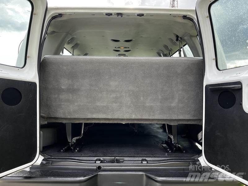 Ford Econoline Automobiles / SUVS