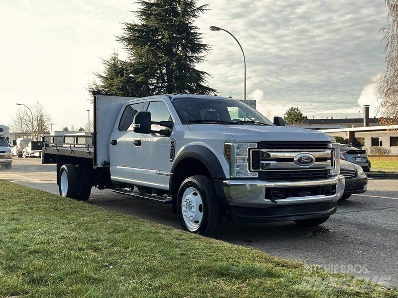 Ford F-450 SD Flatbed Trucks
