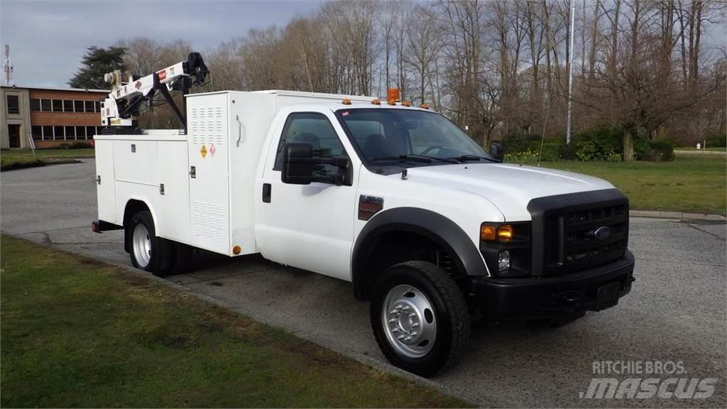 Ford F-550 Boom / Crane / Bucket Trucks