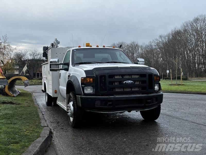 Ford F-550 Work Trucks / Municipal