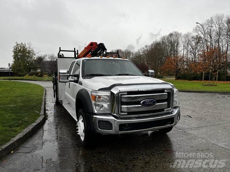 Ford F-550 Boom / Crane / Bucket Trucks