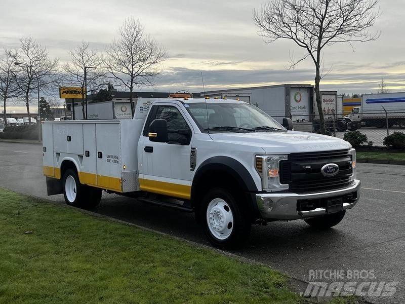 Ford F-550 Work Trucks / Municipal