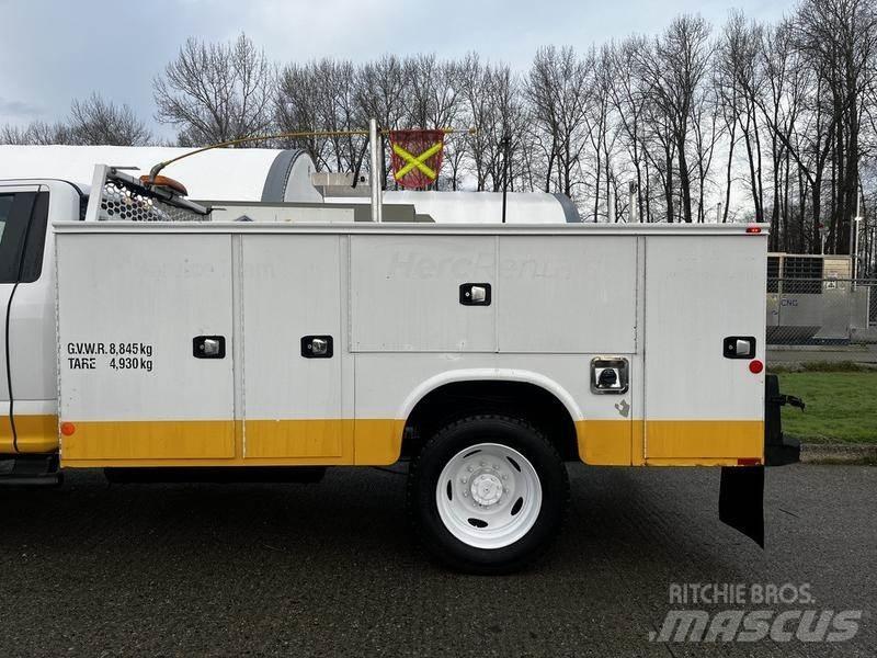 Ford F-550 Work Trucks / Municipal