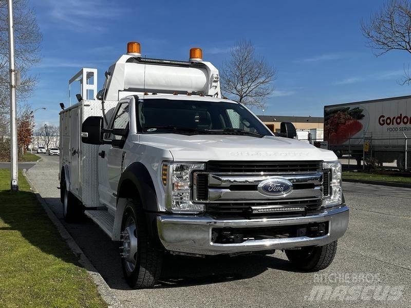 Ford F-550 Work Trucks / Municipal
