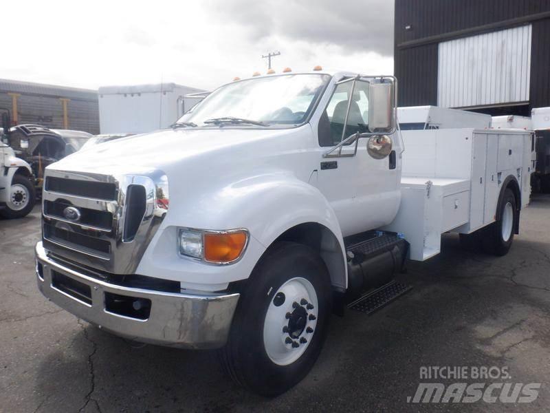 Ford F-750 Work Trucks / Municipal