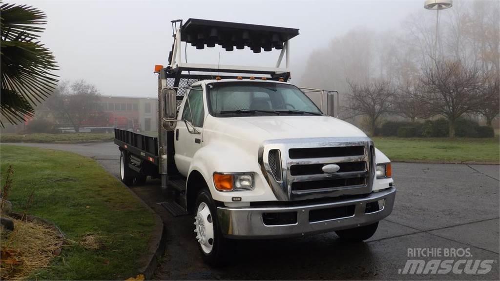 Ford F-750 Flatbed Trucks