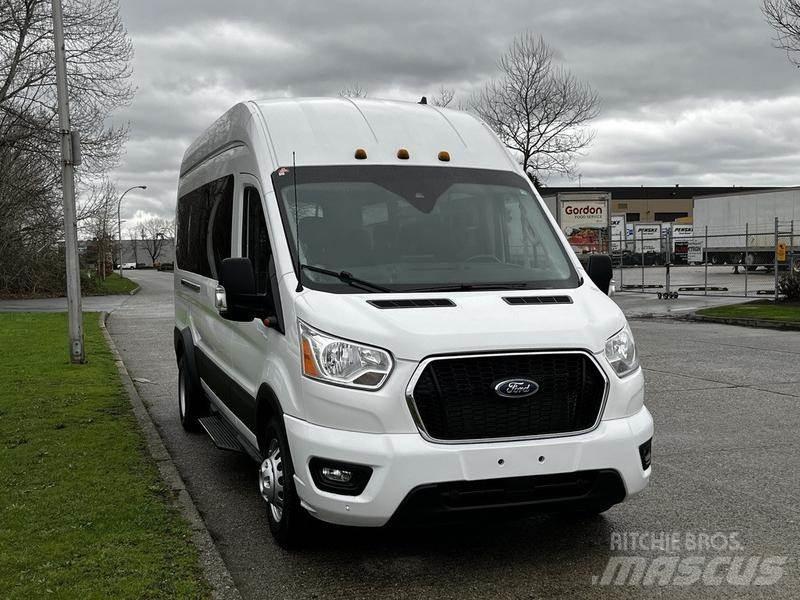 Ford Transit Automobiles / SUVS