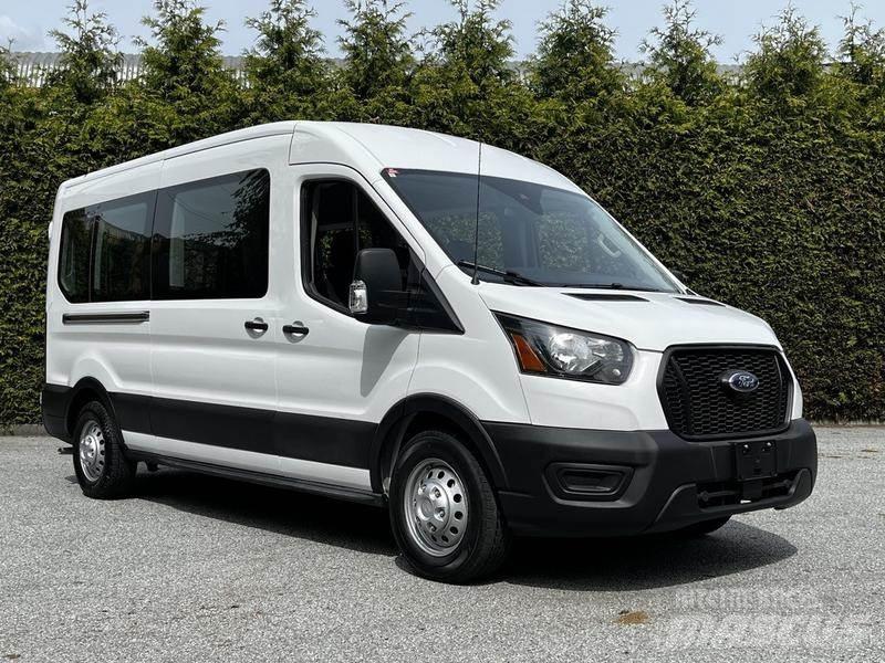 Ford Transit Automobiles / SUVS