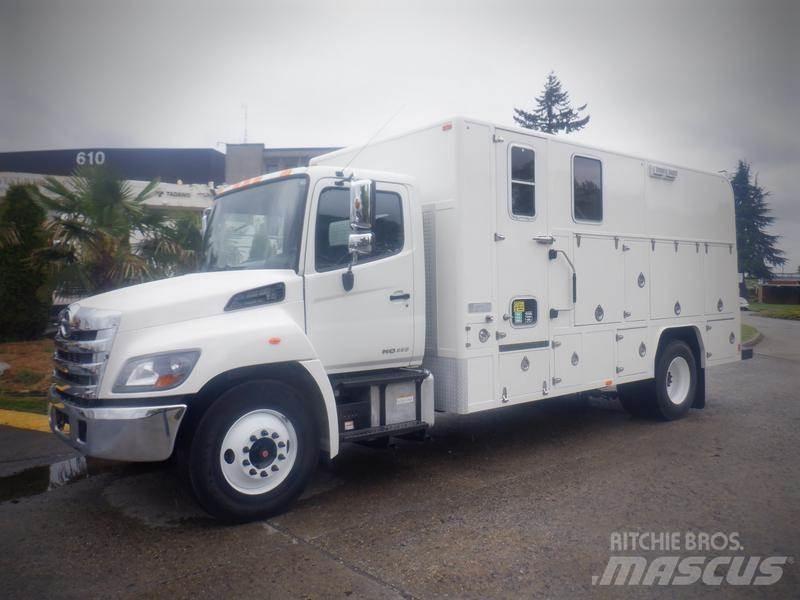 Hino 308 Work Trucks / Municipal
