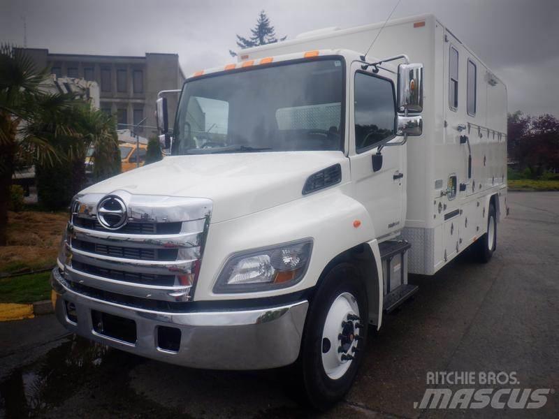 Hino 308 Work Trucks / Municipal